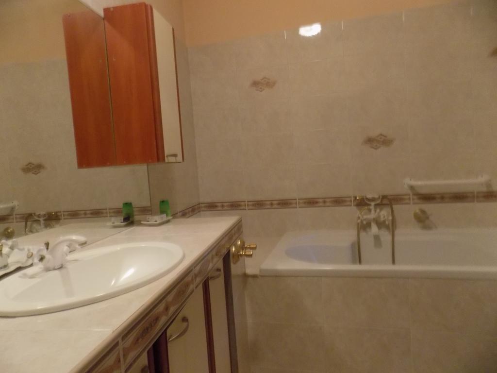 Penzion Marjanka Hluboka nad Vltavou Bilik gambar